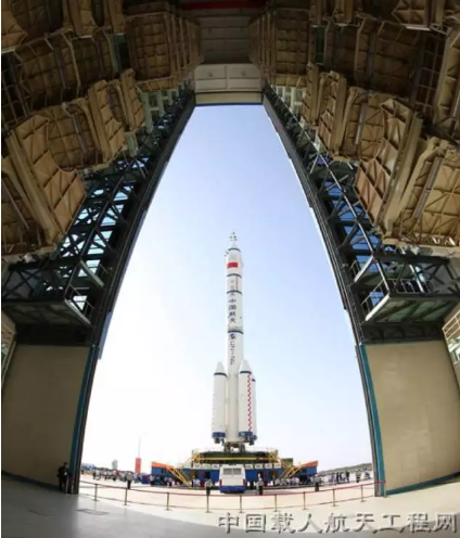 ������ʮ̖�������M���w�Ĵ�ֱ�M�b�S���\(y��n)�����DƬ��Դ���Ї��d�˺��칤�̾W(w��ng)