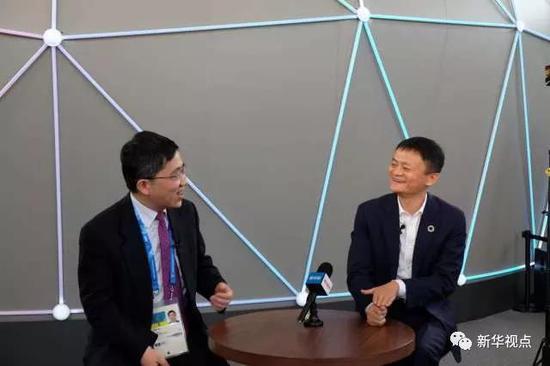 �R�ƽ������A��ӛ�ߌ��L��